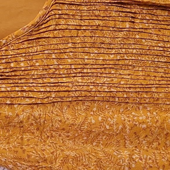 Old Navy Mustard Print V- Neck Sundress - Medium - Picture 2 of 8